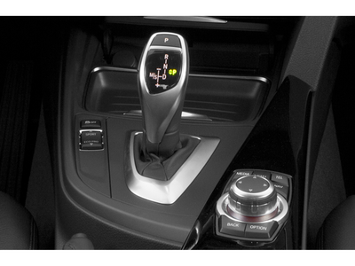 2015 BMW 3 Series 320i