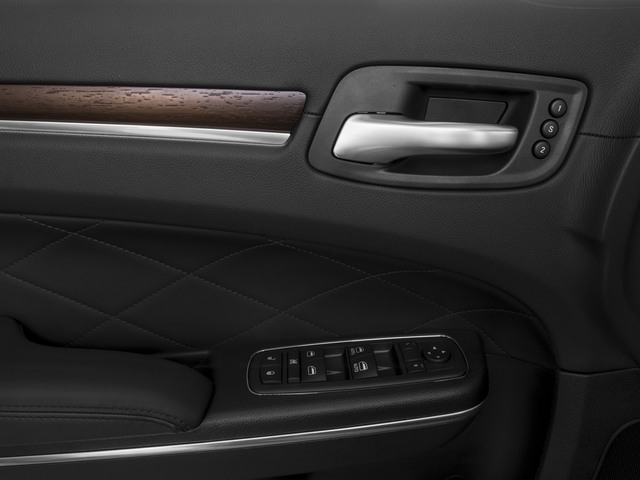 2016 Chrysler 300 300C Platinum