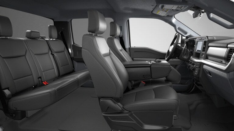 2026 Ford Super Duty F-350® XLT