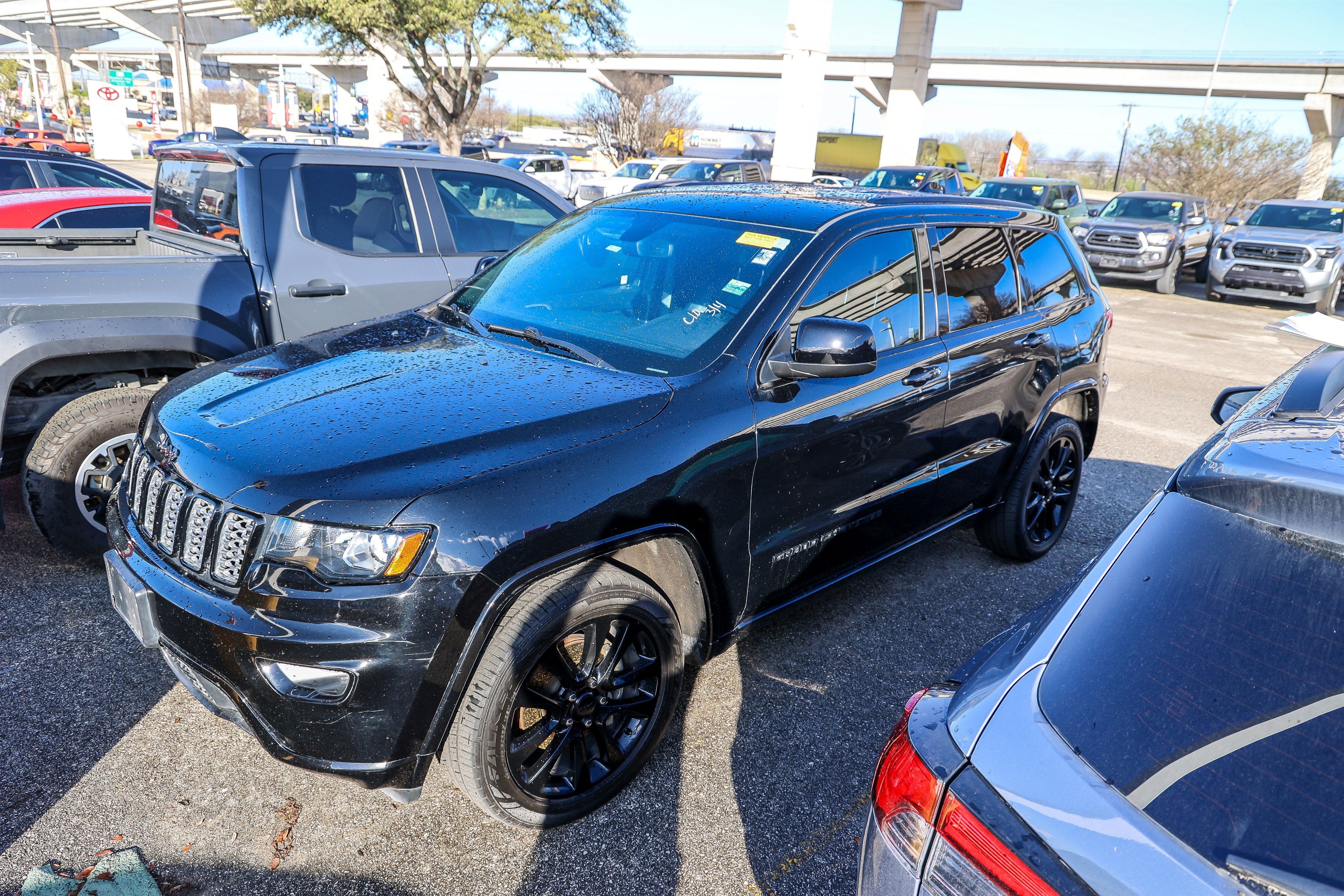 2019 Jeep Grand Cherokee Altitude