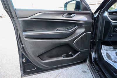2022 Jeep Grand Cherokee L Altitude