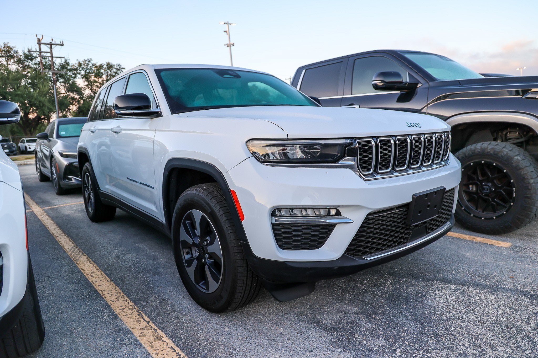 2024 Jeep Grand Cherokee 4DR 4WD