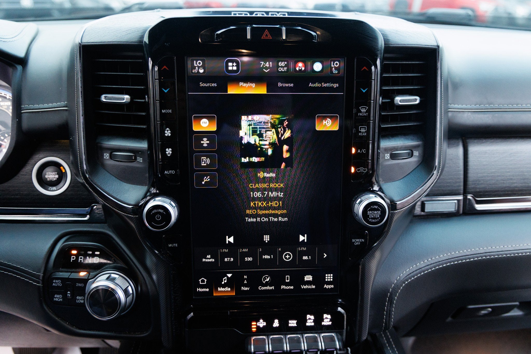 2022 RAM 1500 Limited