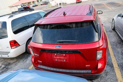 2024 Ford Explorer ST-Line