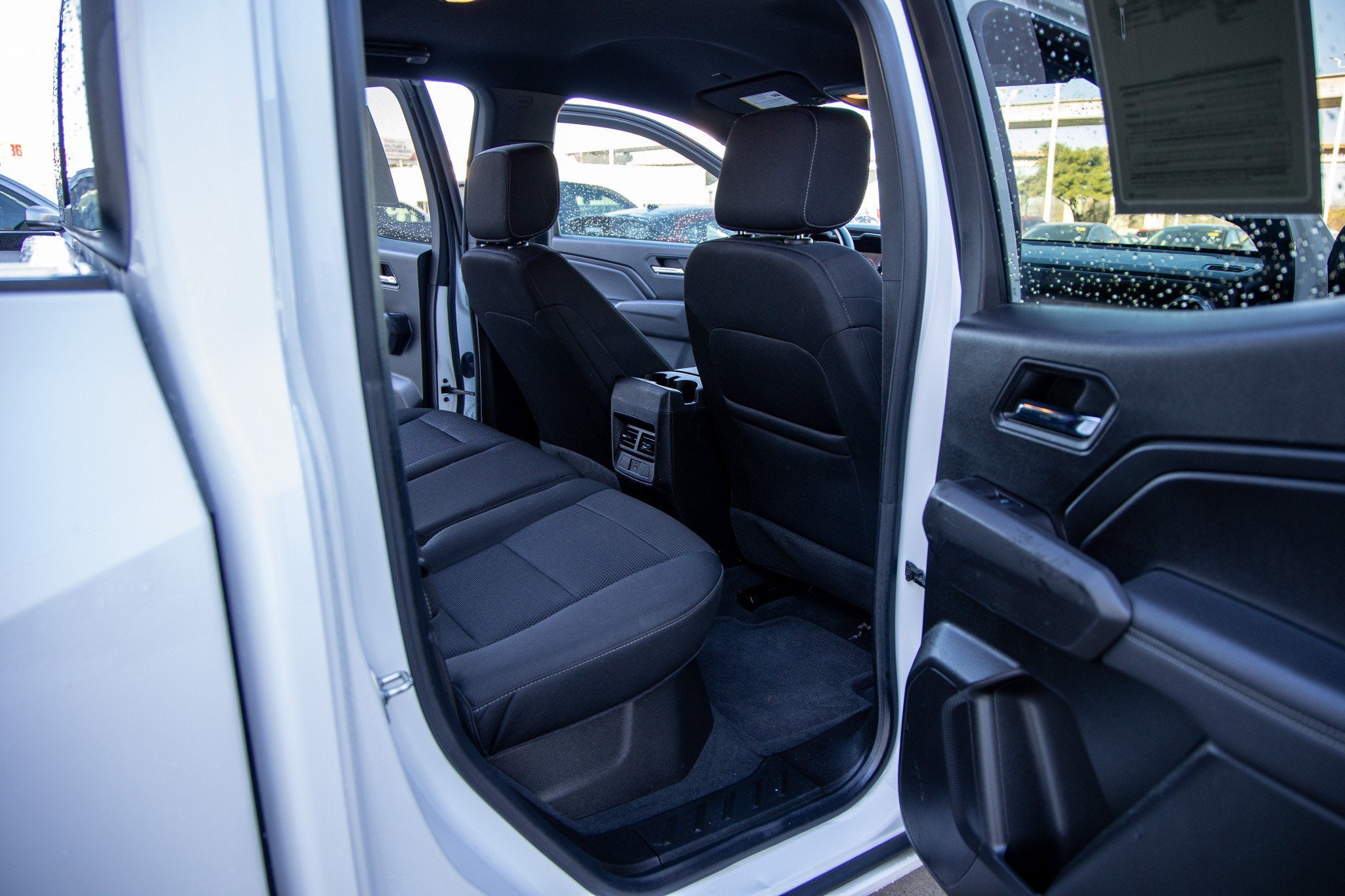 2024 Chevrolet Colorado 2WD LT