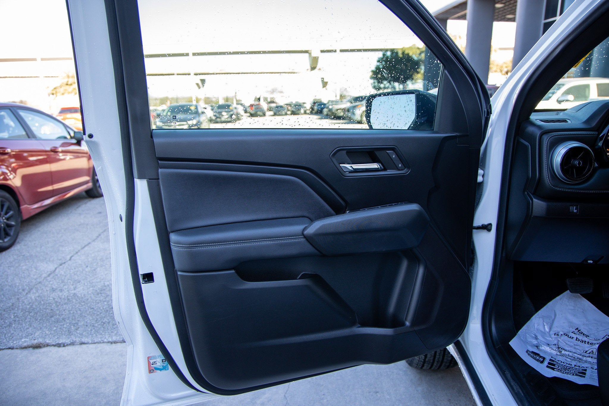 2024 Chevrolet Colorado 2WD LT