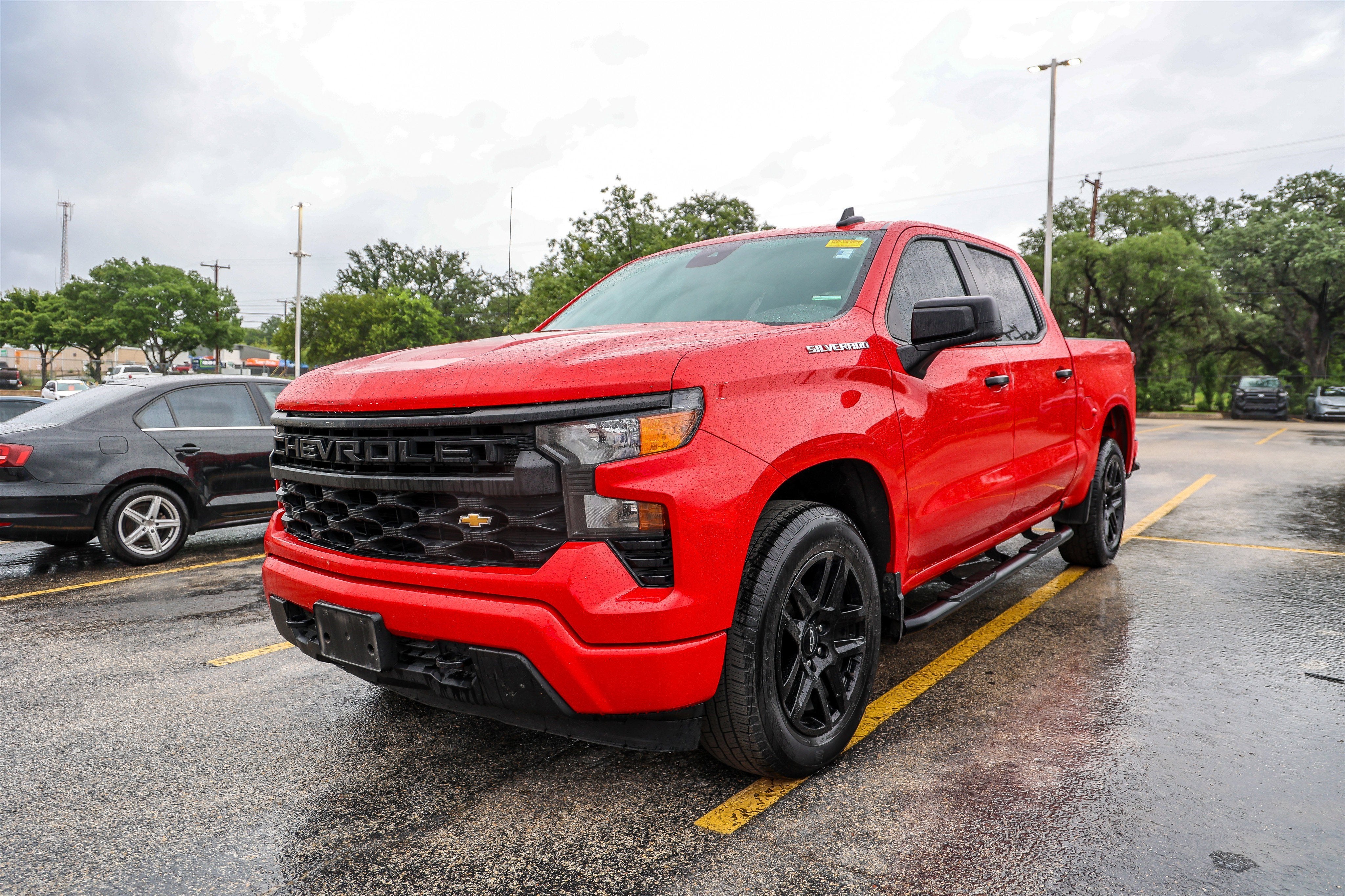 2022 Chevrolet Silverado Custom