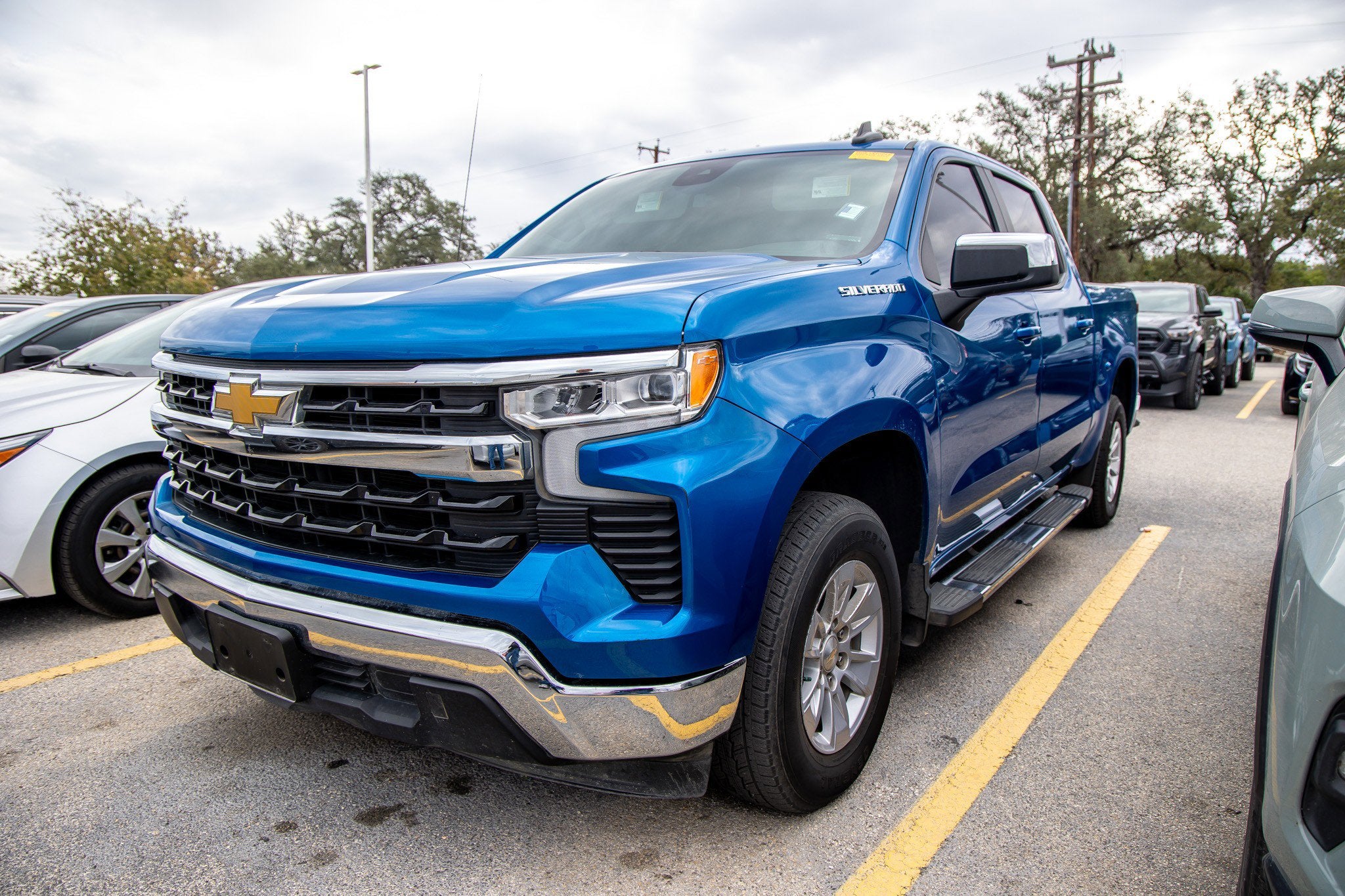 2023 Chevrolet Silverado LT