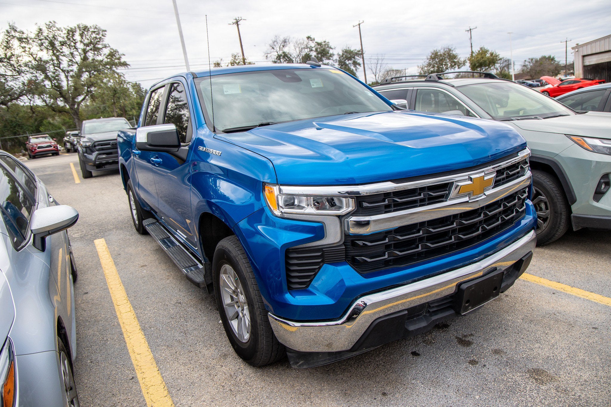2023 Chevrolet Silverado LT