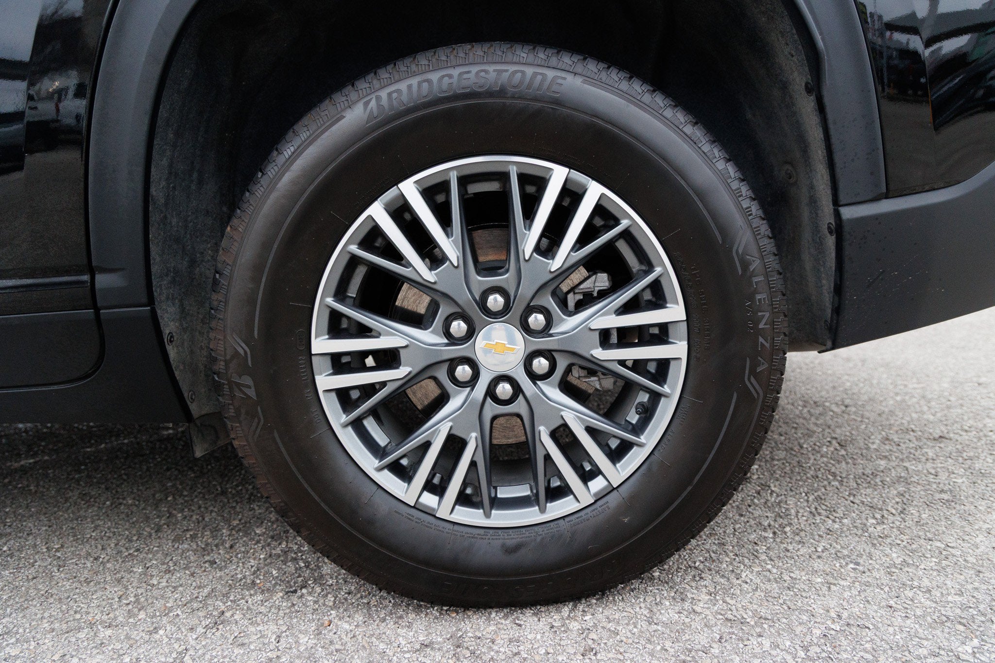 2025 Chevrolet Traverse FWD LT