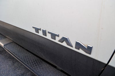 2017 Nissan Titan Platinum Reserve