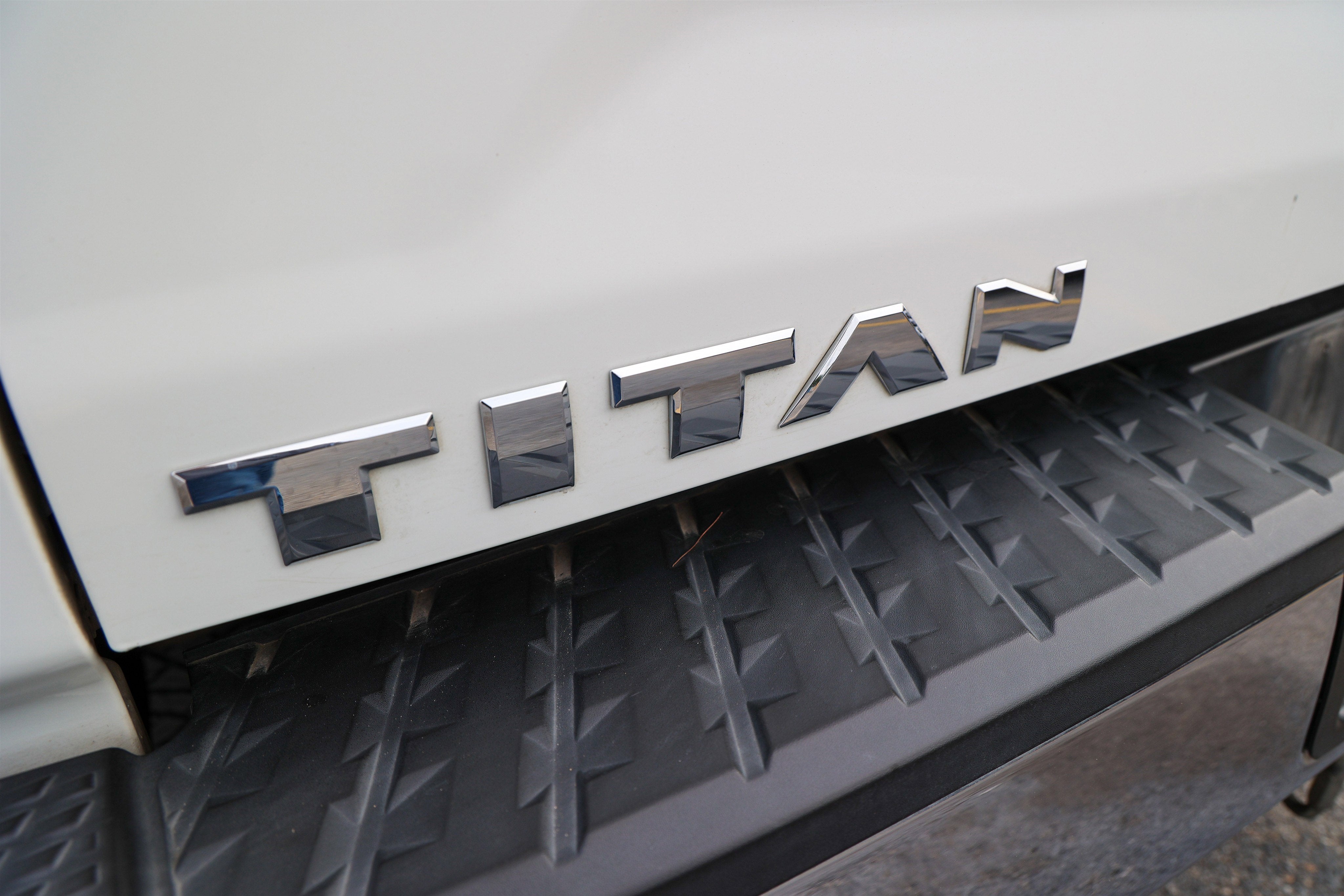 2018 Nissan Titan SV