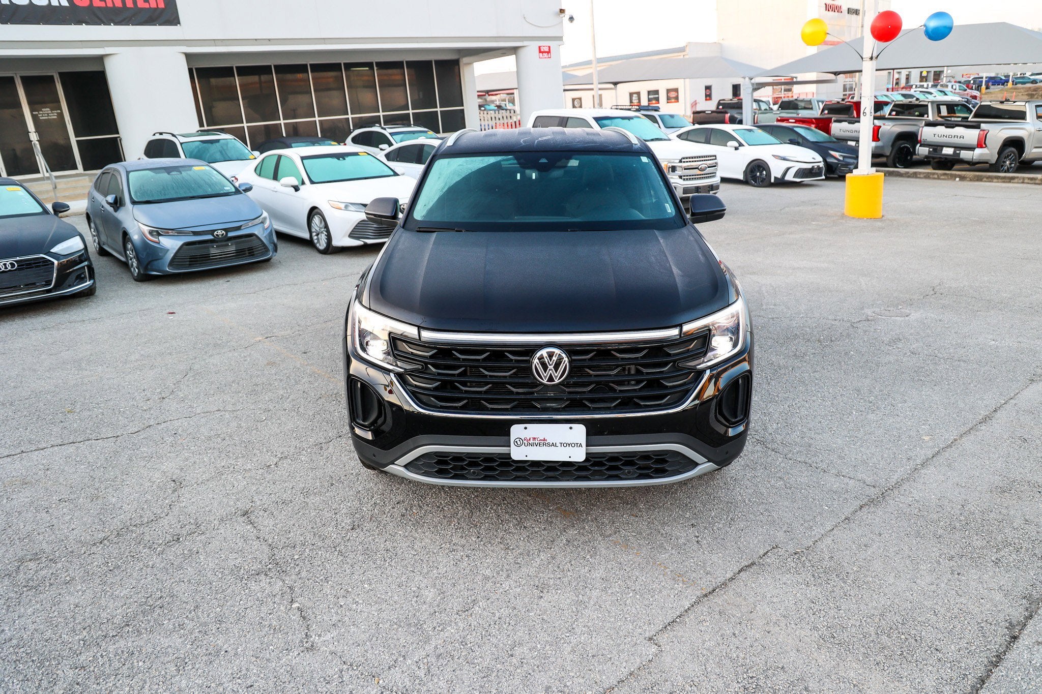 2025 Volkswagen Atlas Cross Sport 2.0T SE w/Technology