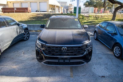 2025 Volkswagen Atlas Cross Sport 2.0T SE w/Technology