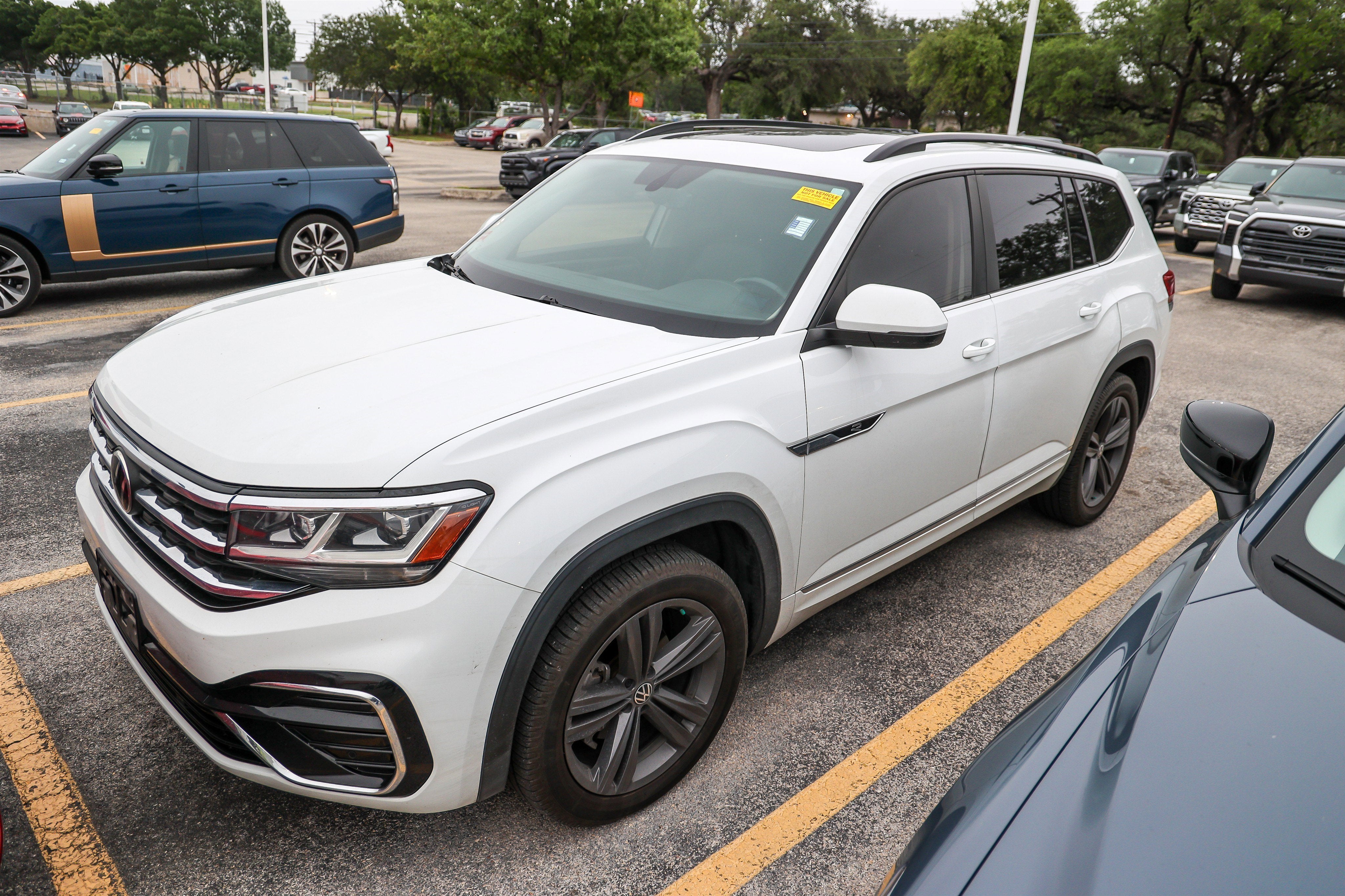 2021 Volkswagen Atlas 3.6L V6 SE w/Technology R-Line