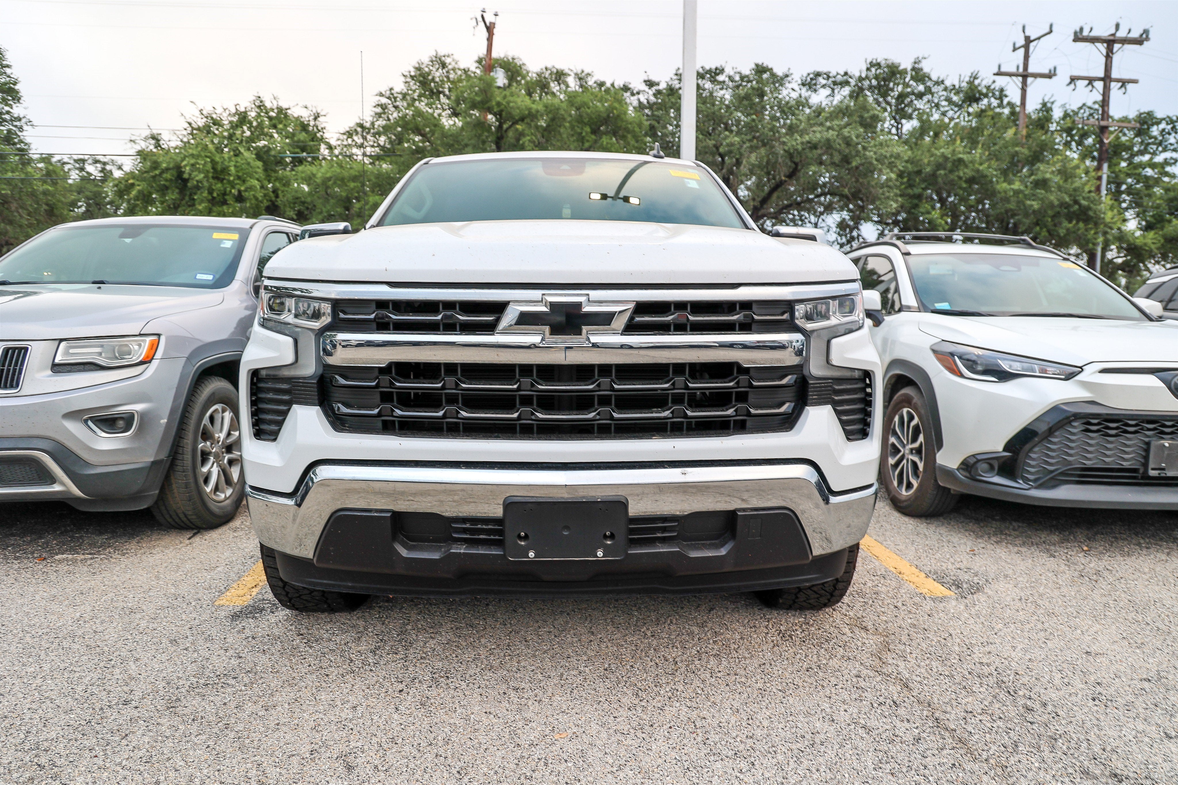 2025 Chevrolet Silverado LT