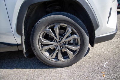 2022 Toyota RAV4 HYBRID Hybrid XLE Premium