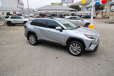 2025 Toyota RAV4 XLE Premium