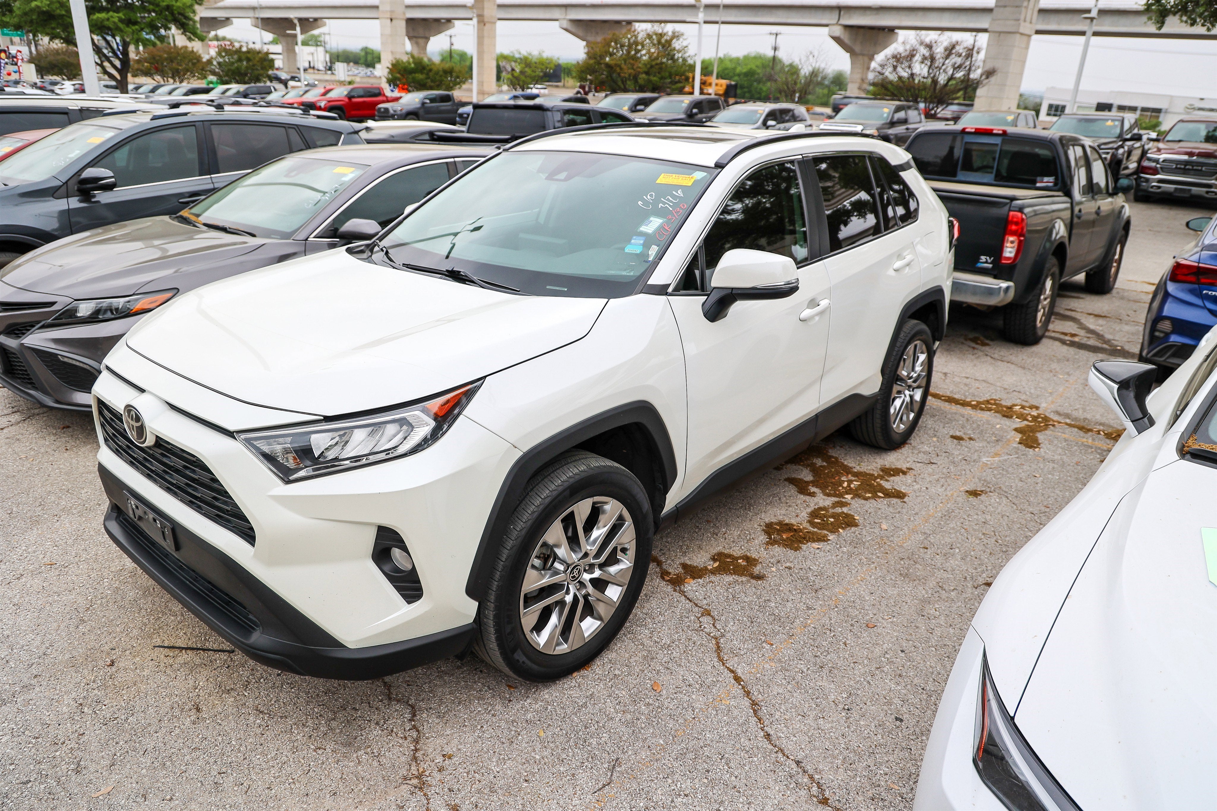 2021 Toyota RAV4 XLE Premium
