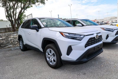 2025 Toyota RAV4 LE