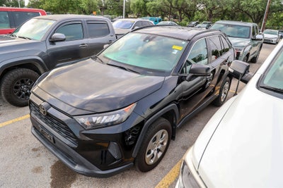 2020 Toyota RAV4 LE