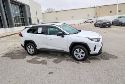 2021 Toyota RAV4 LE