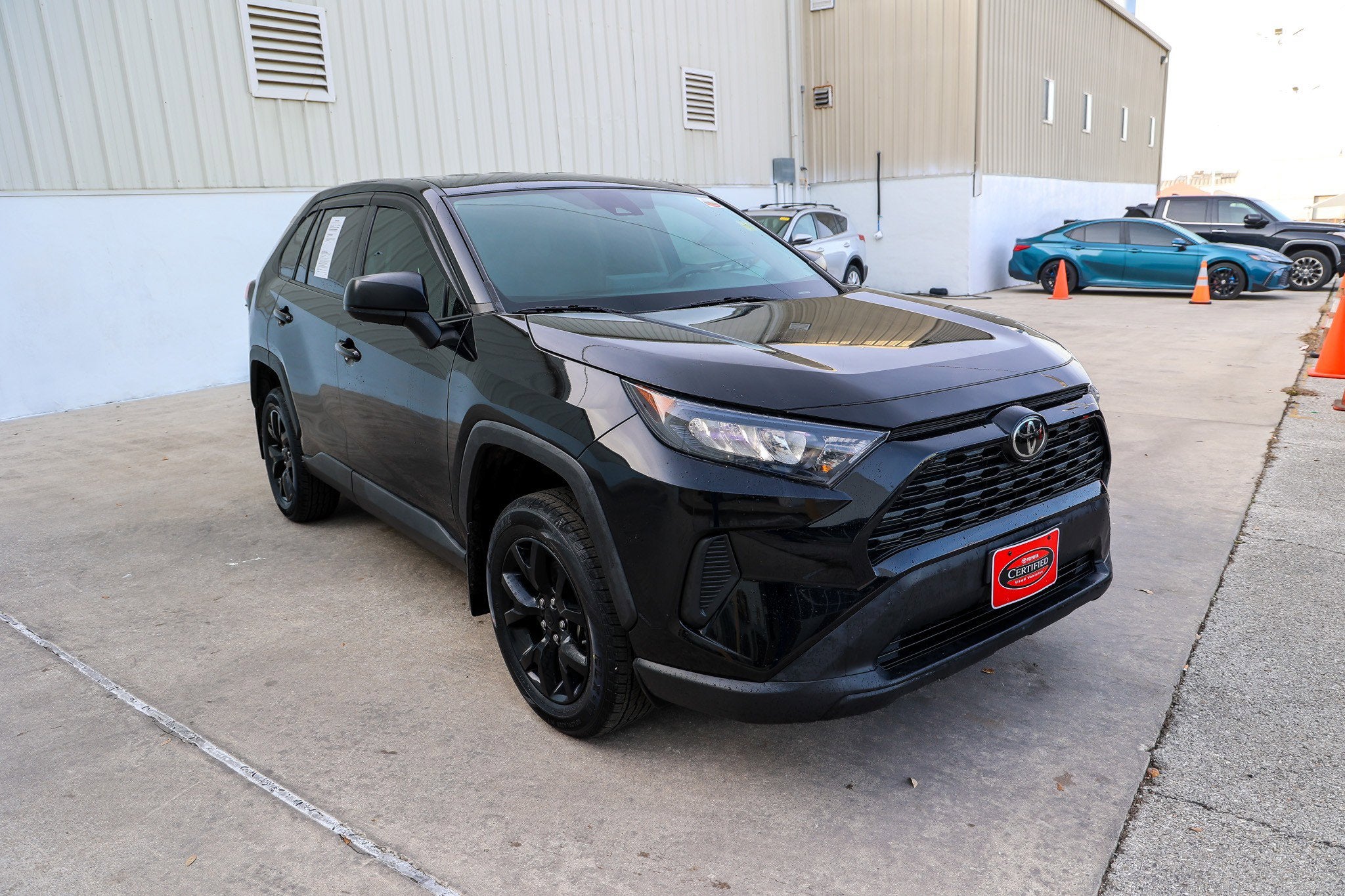 2022 Toyota RAV4 LE