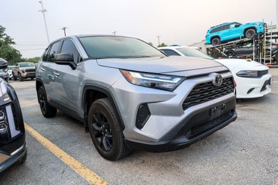 2023 Toyota RAV4 LE