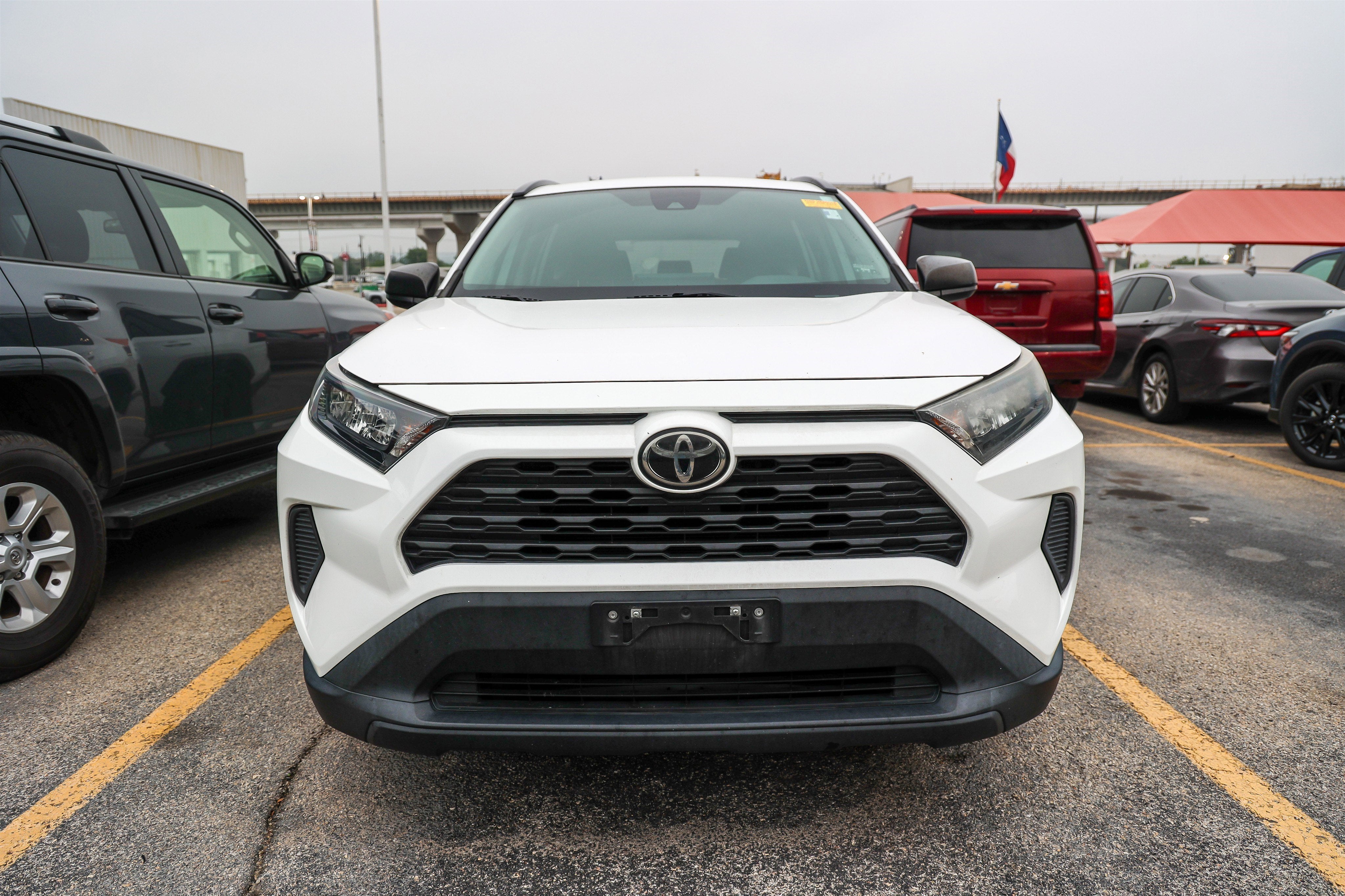 2021 Toyota RAV4 LE