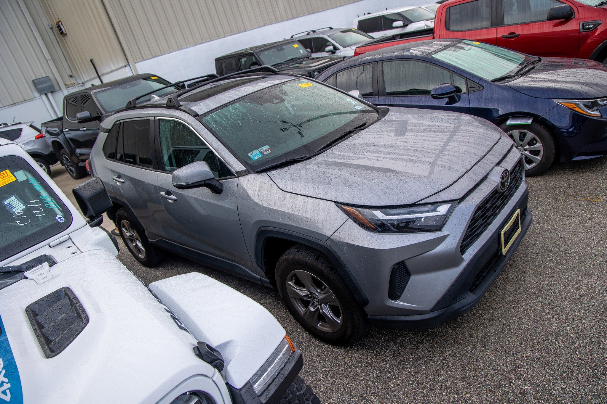 2022 Toyota RAV4 XLE