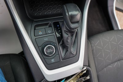 2024 Toyota RAV4 HYBRID Hybrid XLE