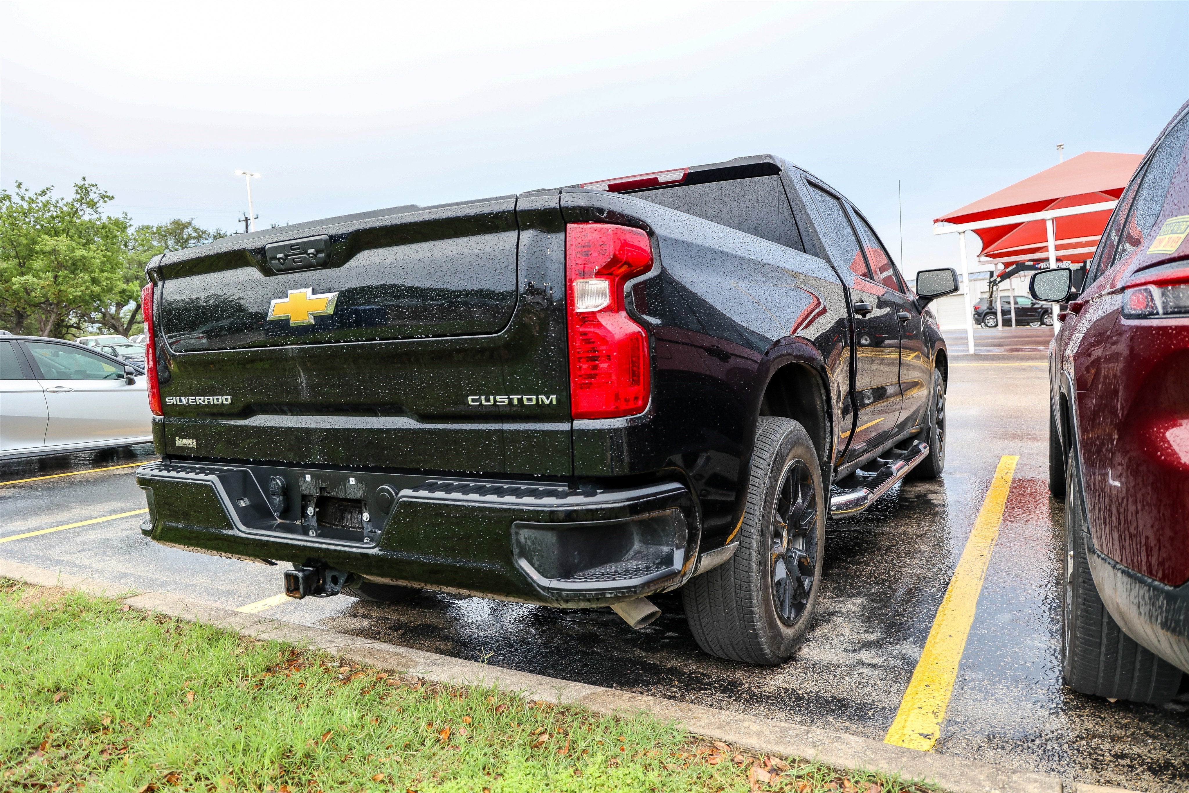 2024 Chevrolet Silverado Custom