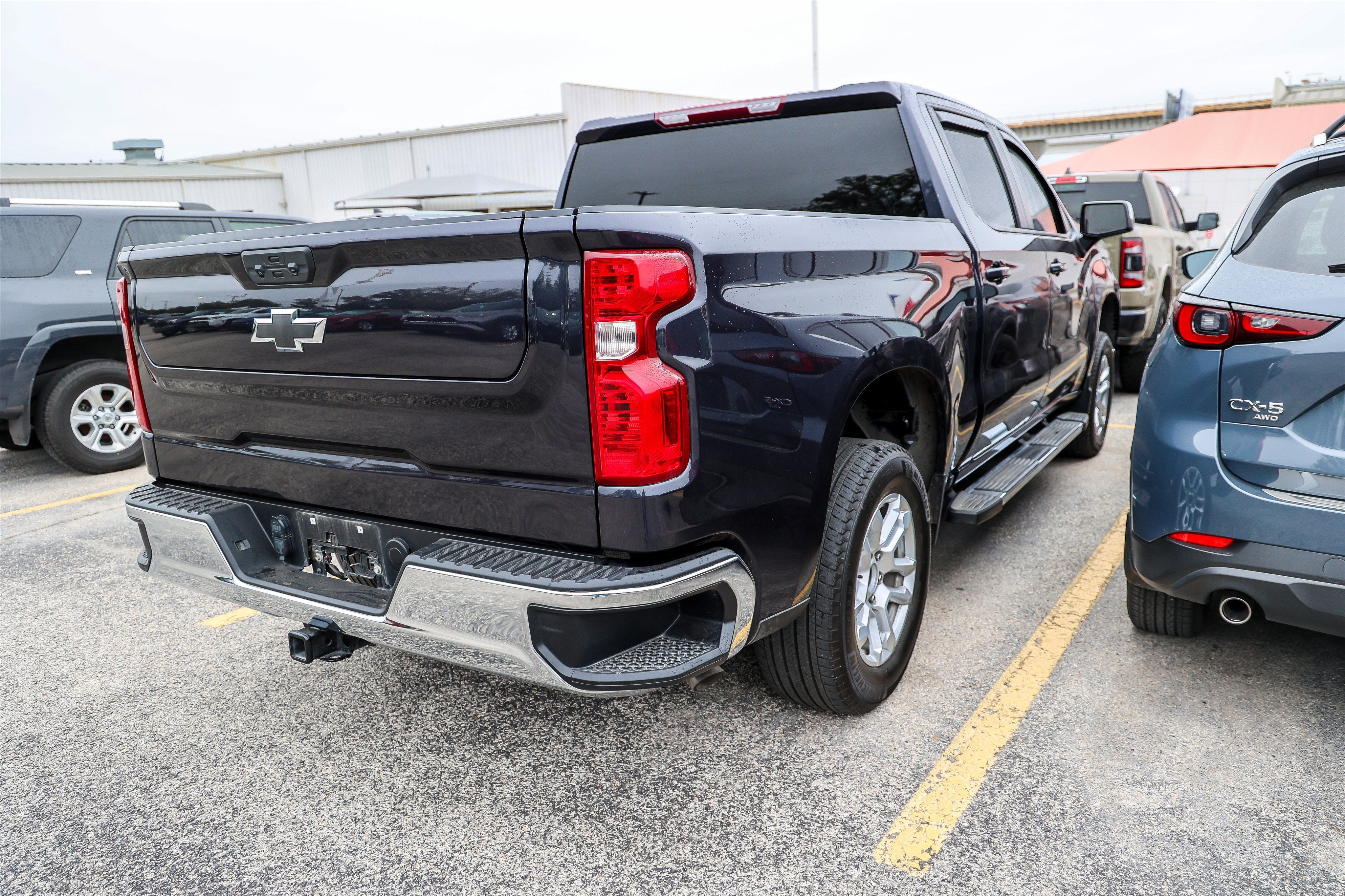 2024 Chevrolet Silverado 1500 LT