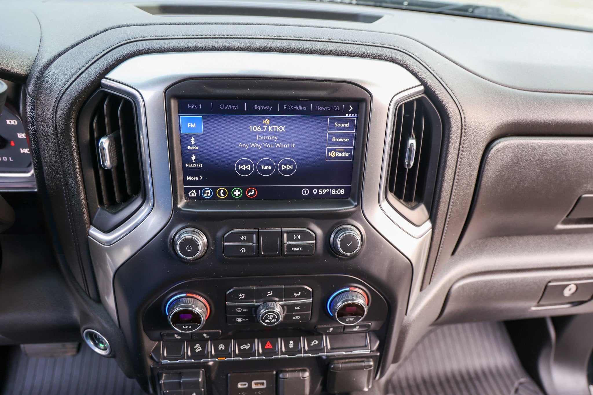 2020 Chevrolet Silverado RST