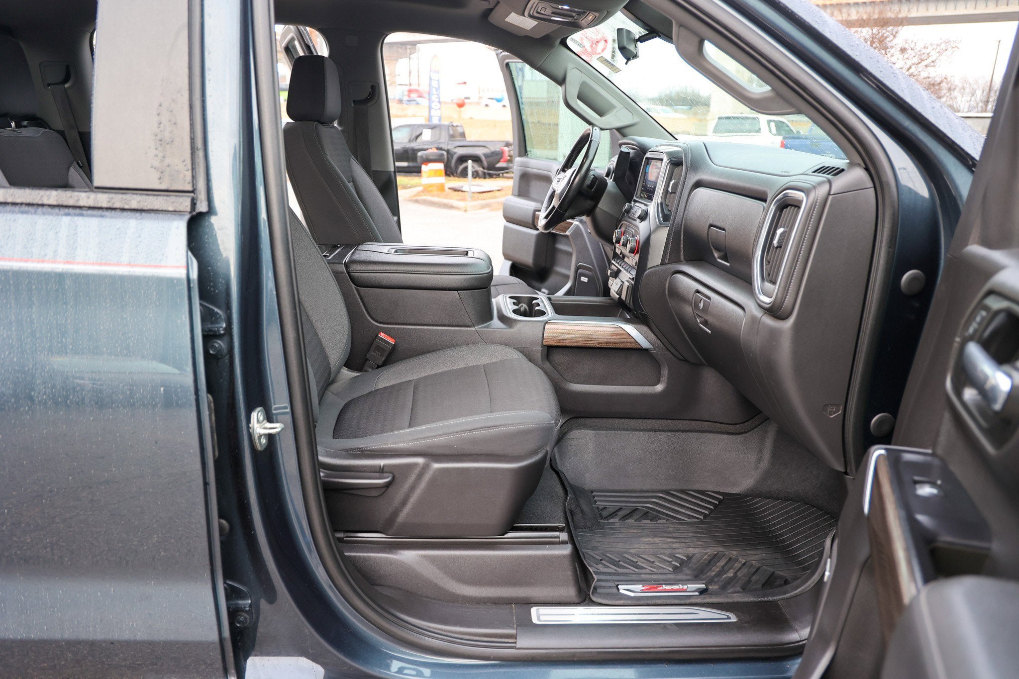 2020 Chevrolet Silverado RST