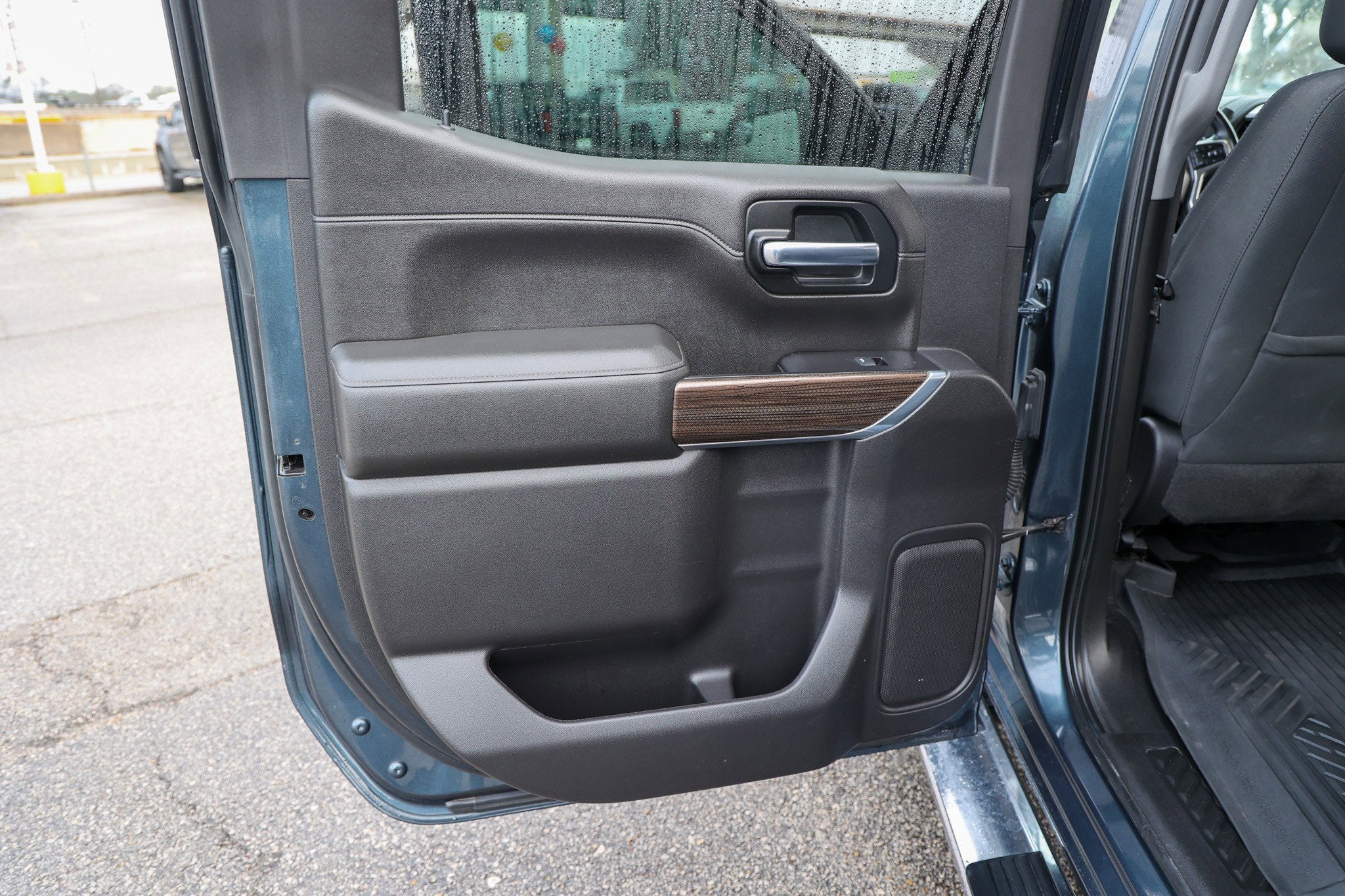 2020 Chevrolet Silverado RST