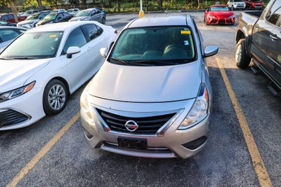 2019 Nissan Versa SV
