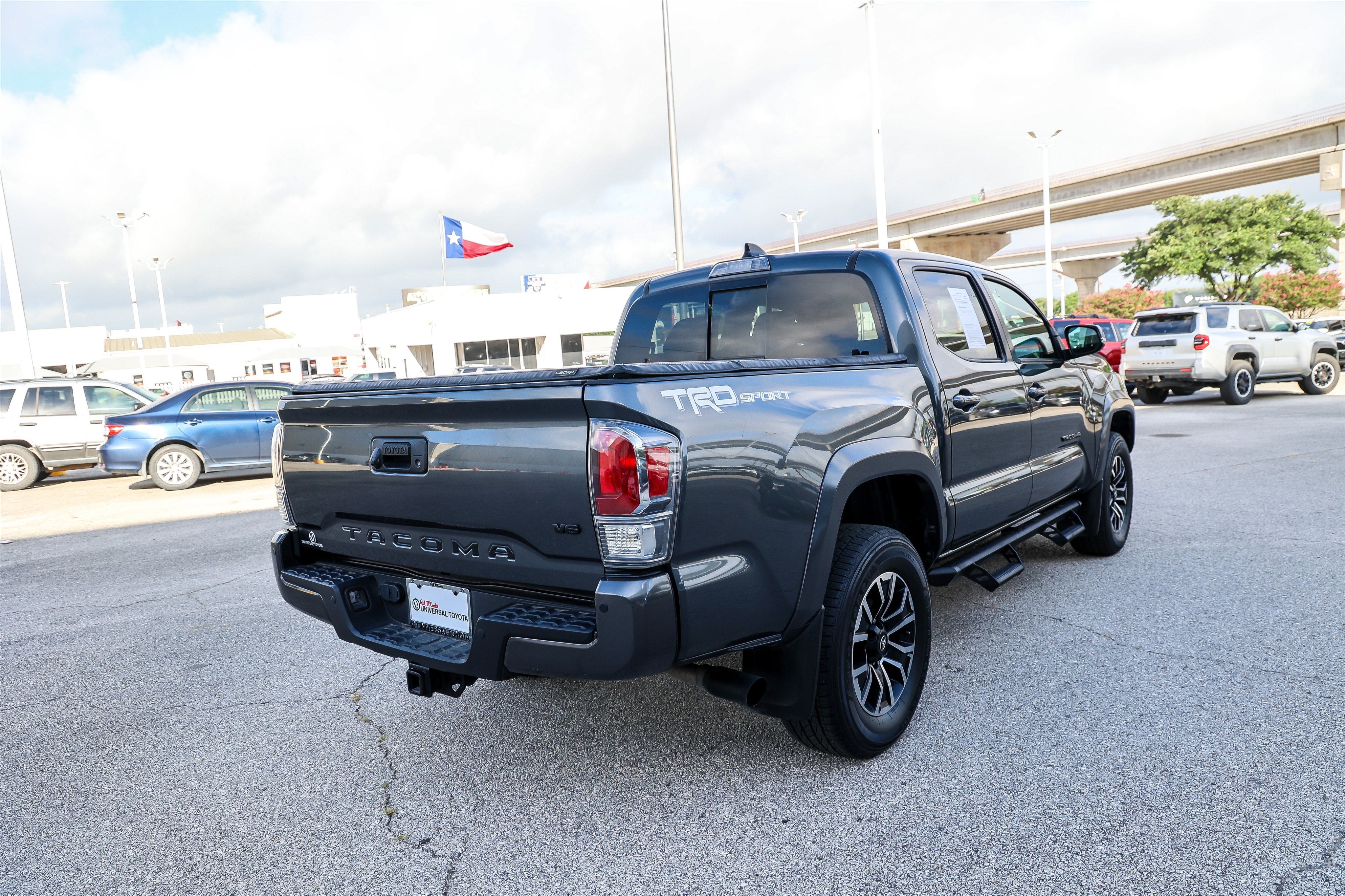 2022 Toyota Tacoma TRD Sport