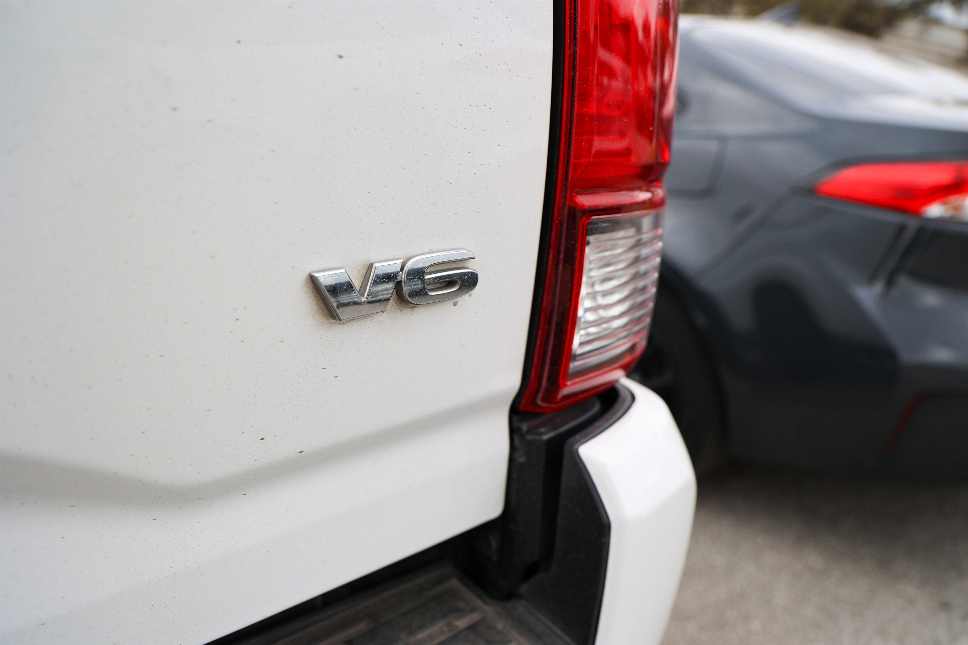 2020 Toyota TACOMA SR5 SR