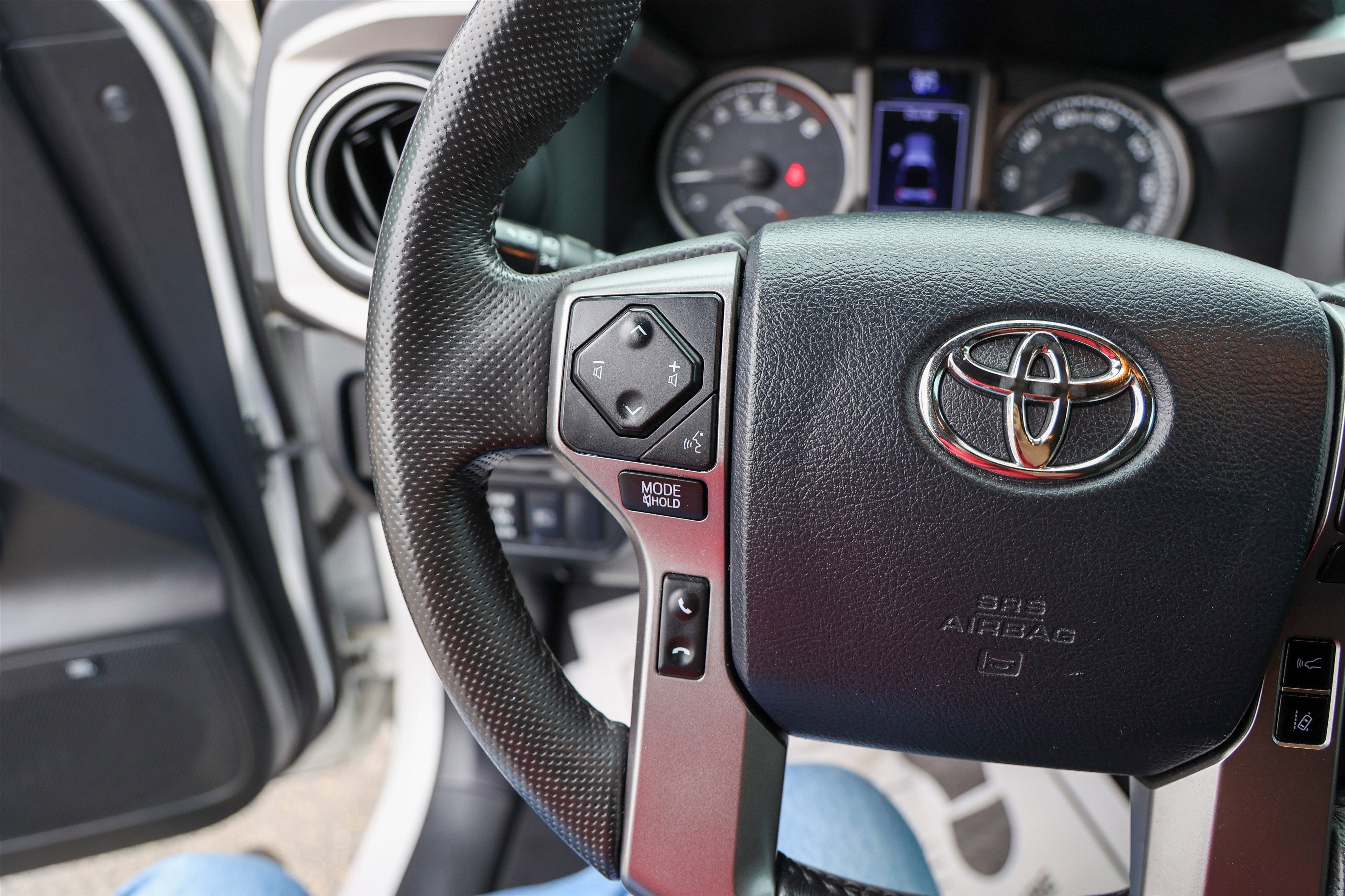 2019 Toyota TACOMA LIMITED Limited