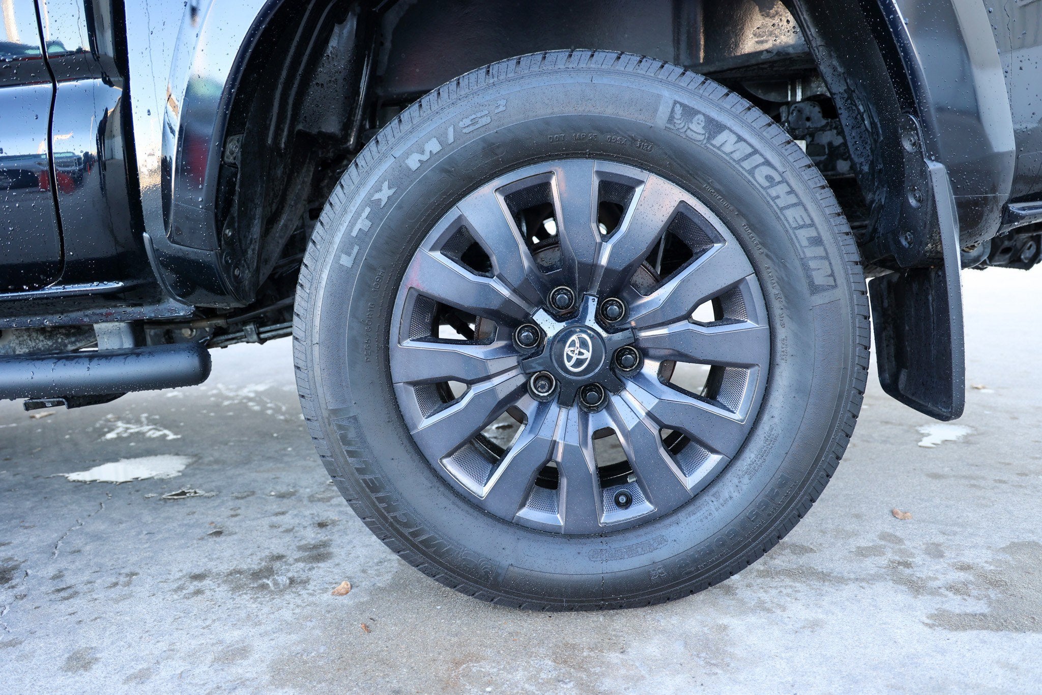 2022 Toyota TACOMA LIMITED Limited