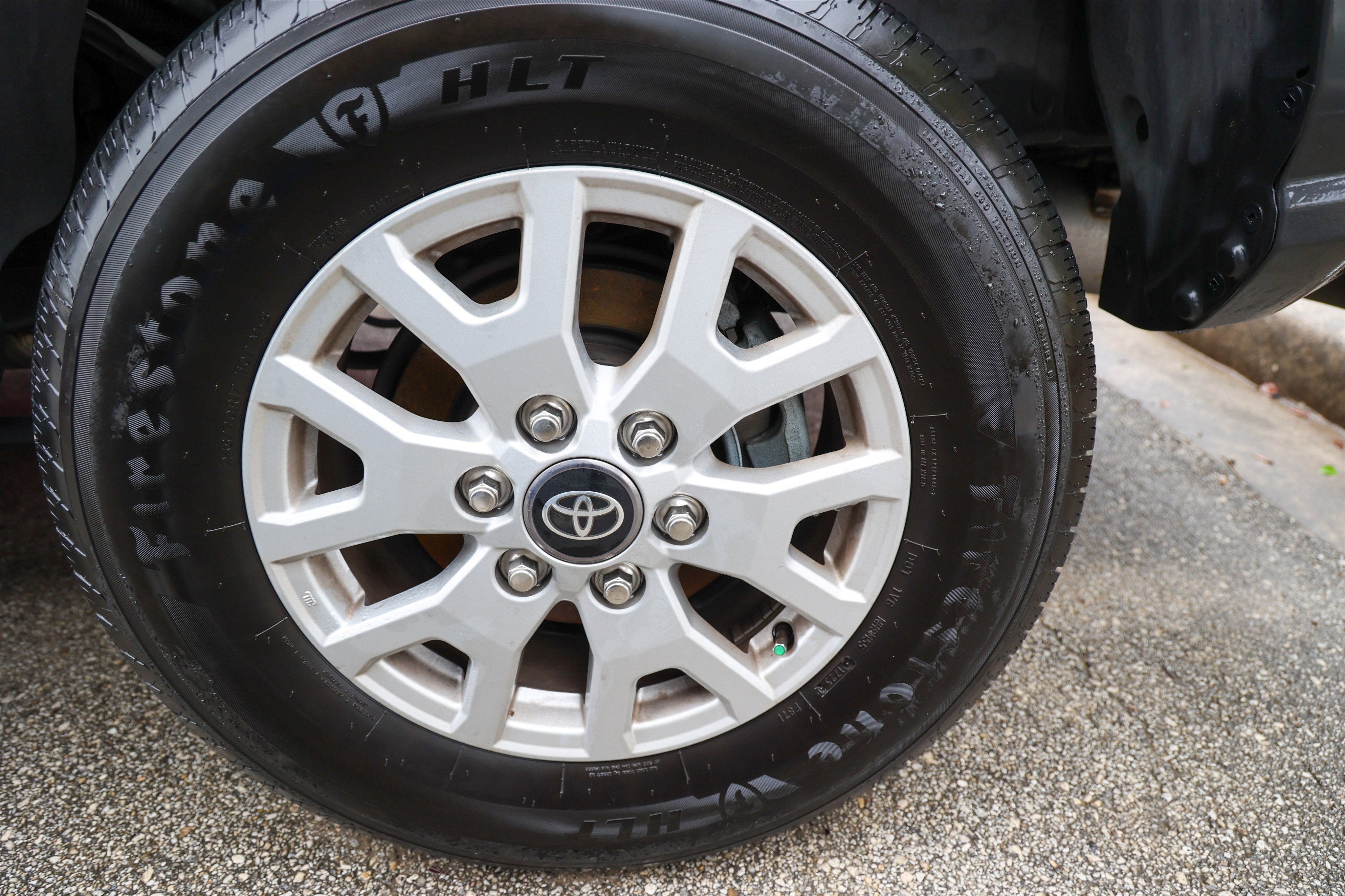 2025 Toyota TACOMA SR5 SR5