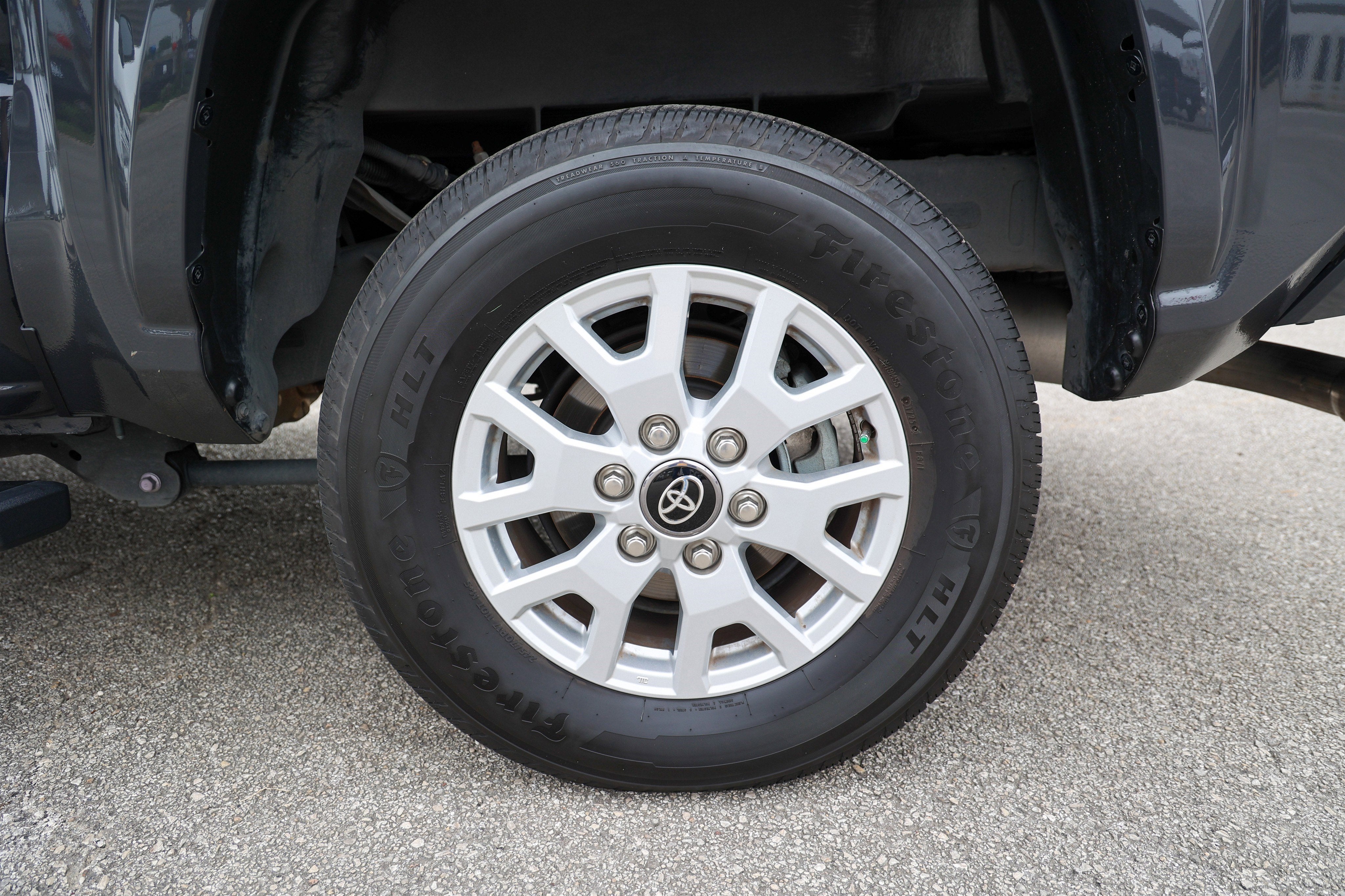 2025 Toyota TACOMA SR5 SR5