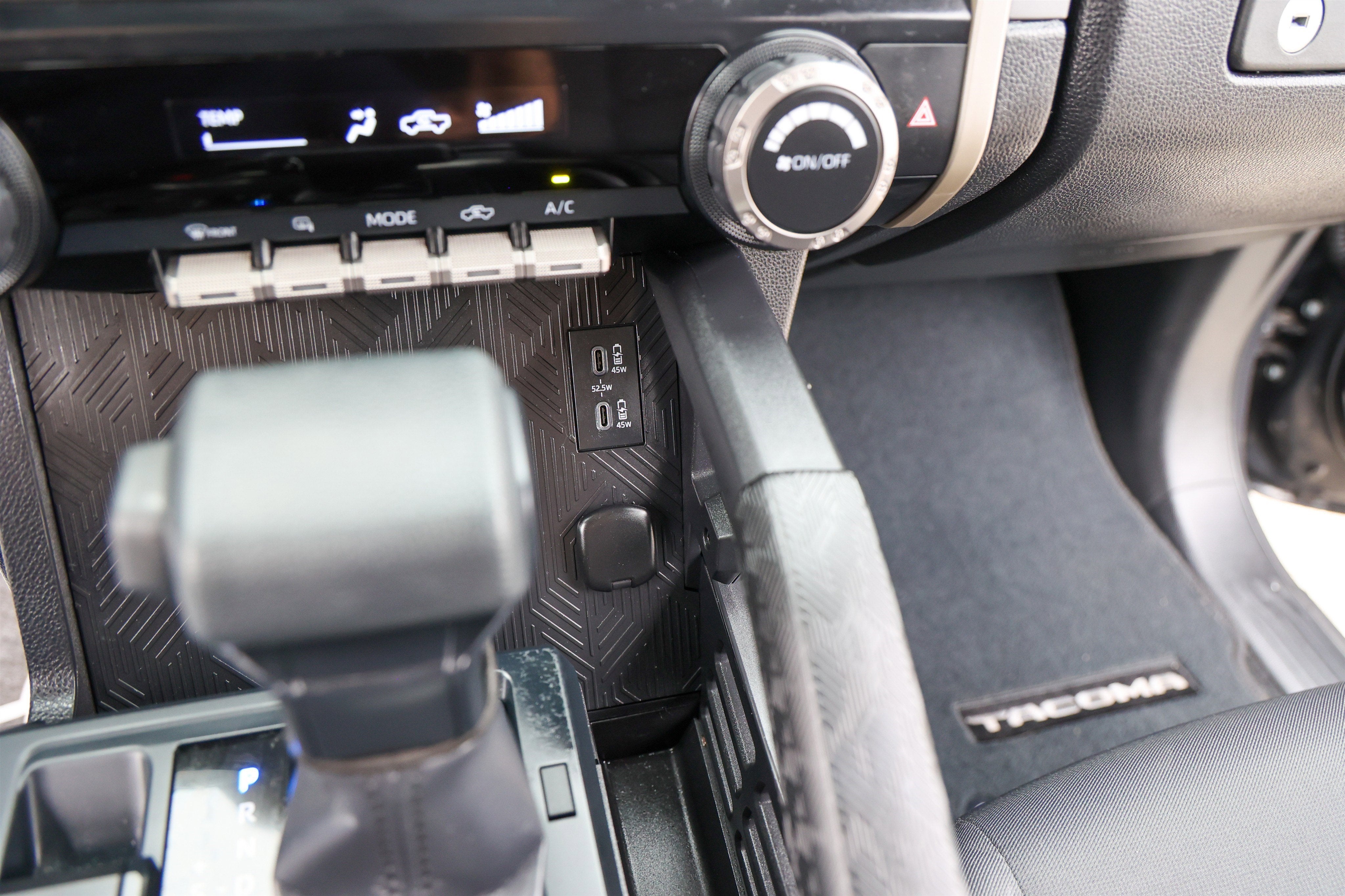 2025 Toyota TACOMA SR5 SR5
