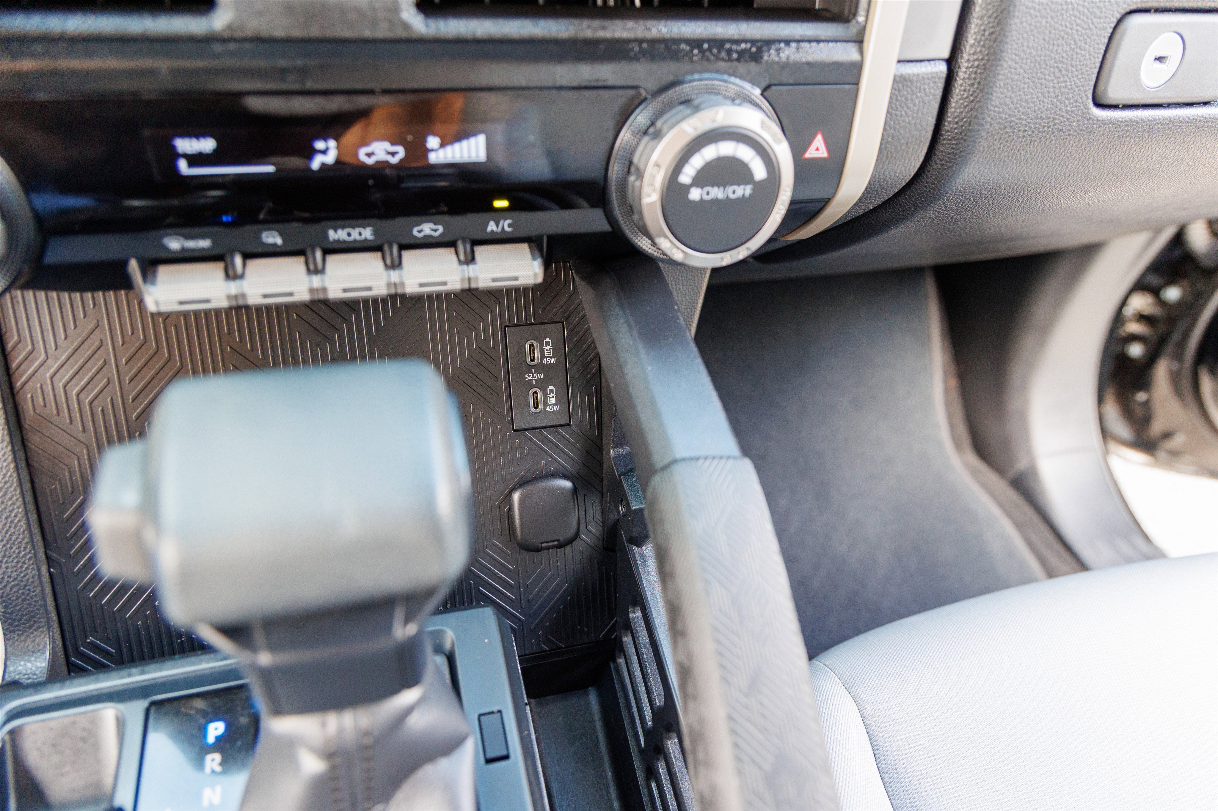 2024 Toyota TACOMA SR5 SR5