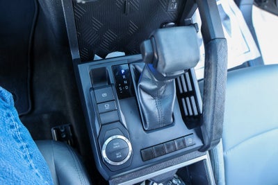 2024 Toyota TACOMA SR5 SR5