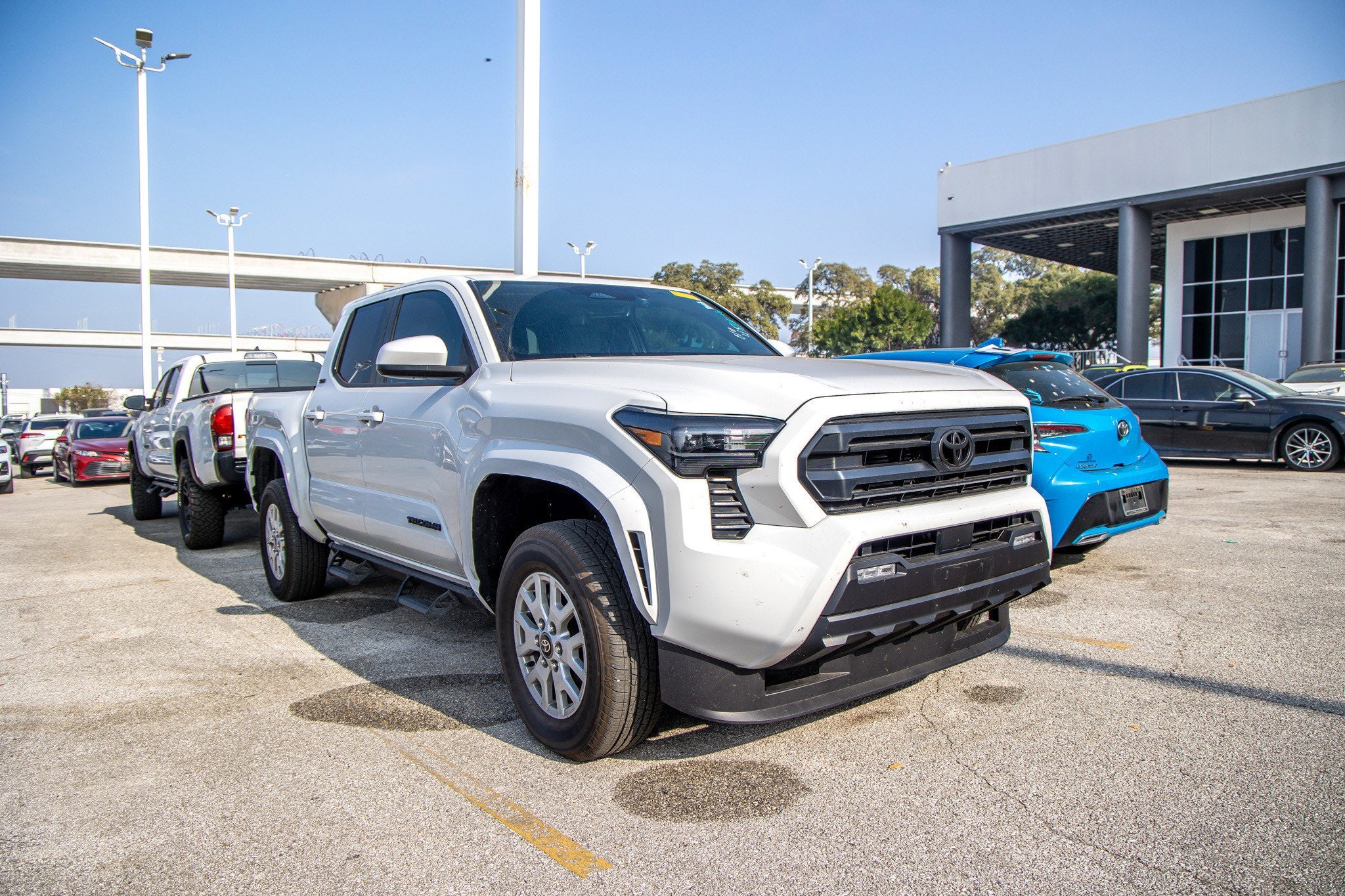 2025 Toyota TACOMA SR5 SR5