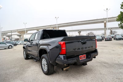 2025 Toyota TACOMA SR5 SR5