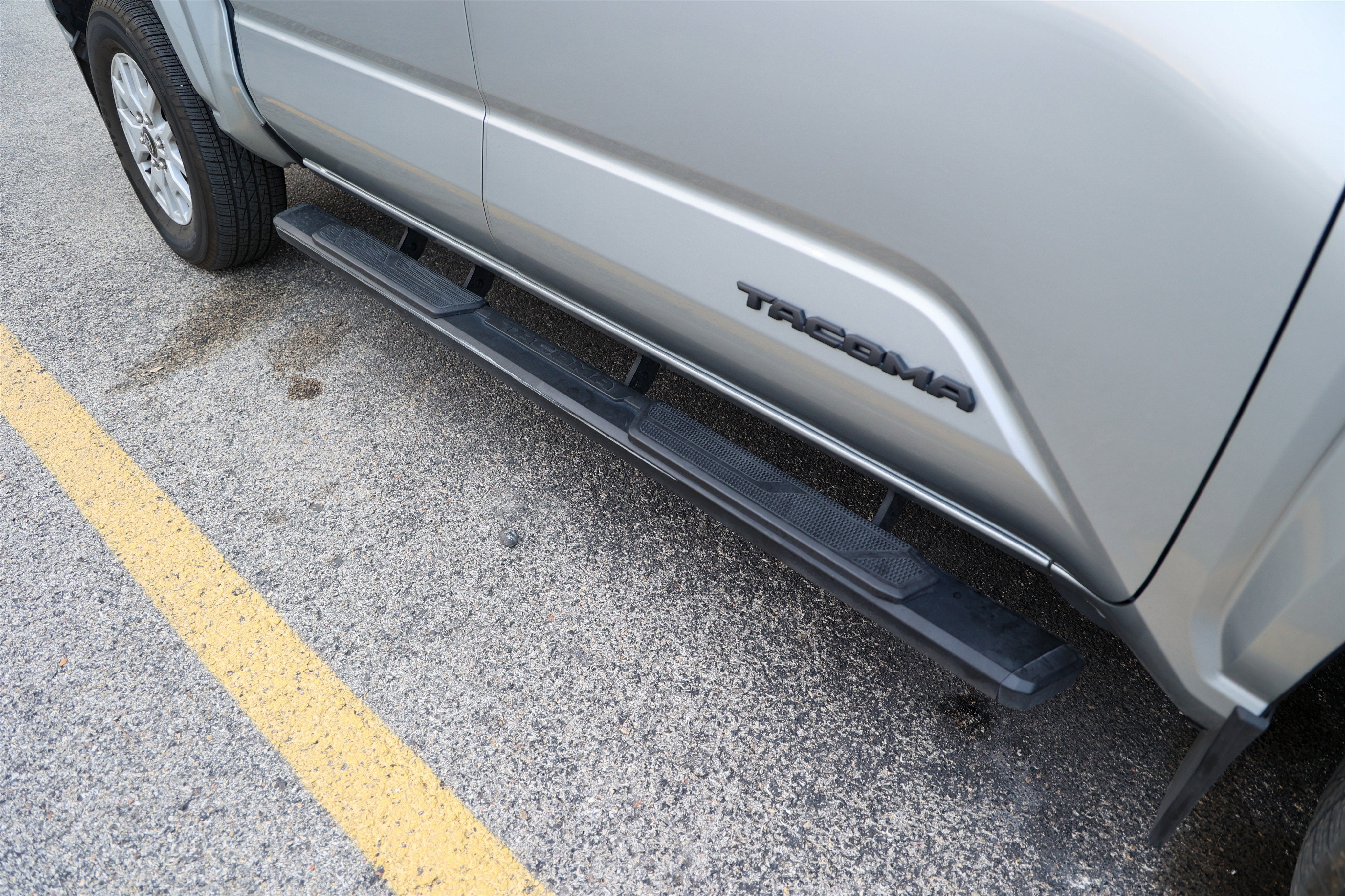 2024 Toyota TACOMA SR5 SR5