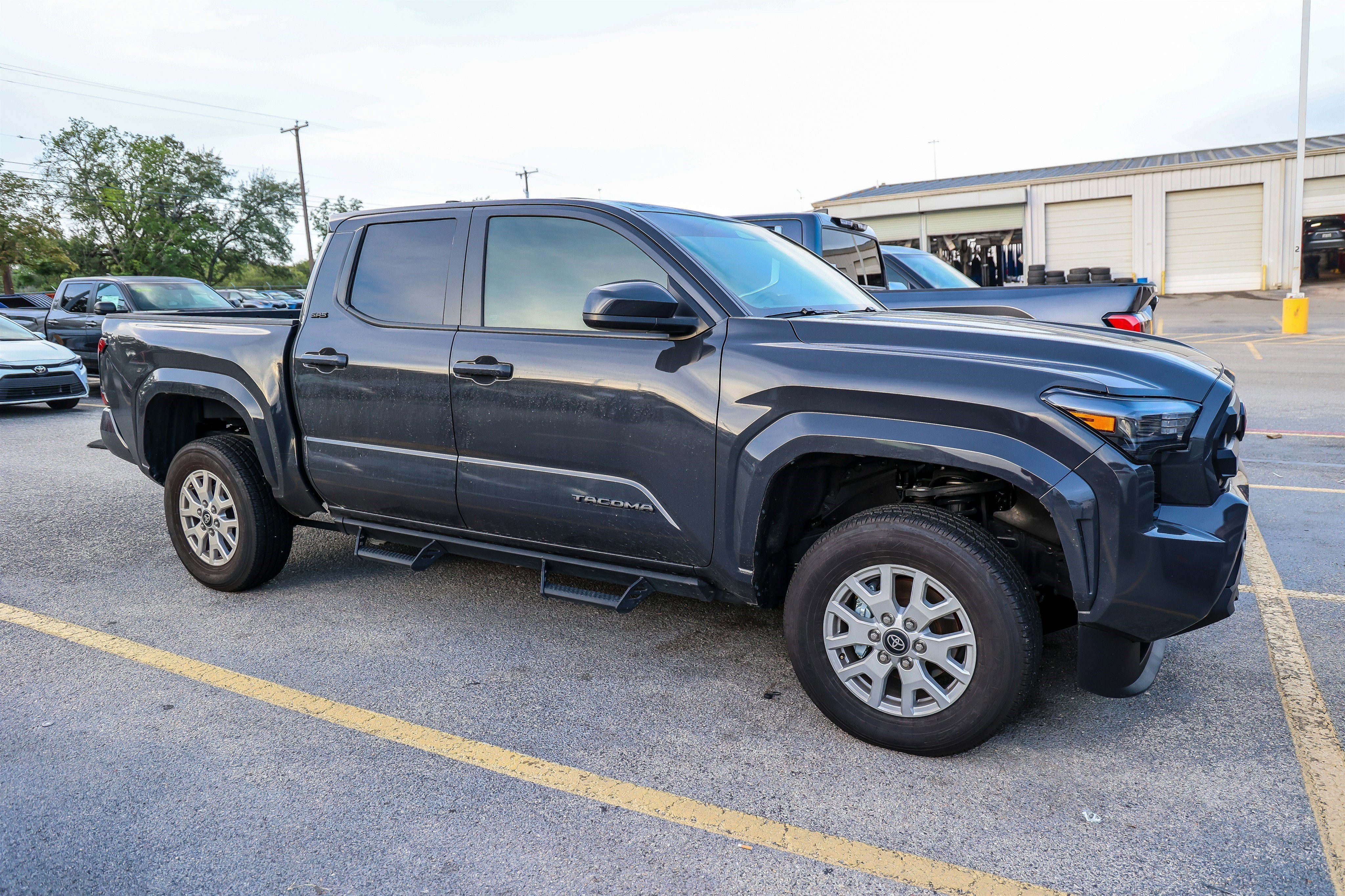 2025 Toyota Tacoma 2WD SR5